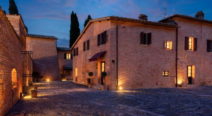 Castello di Leonina Adults Only