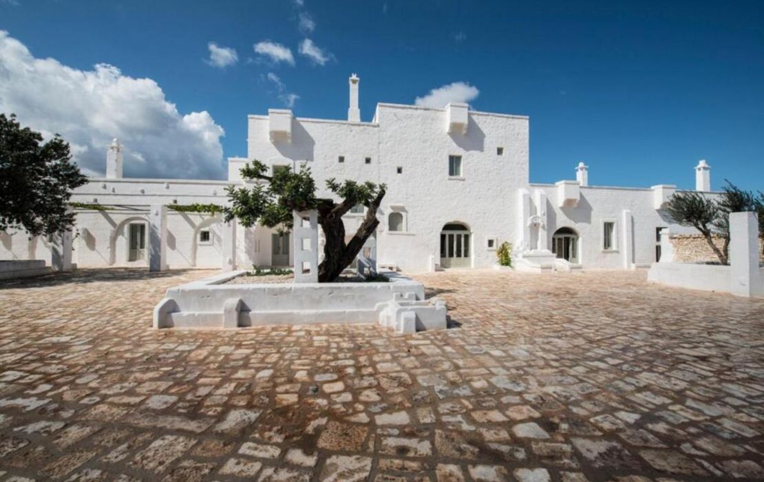 Masseria Le Carrube