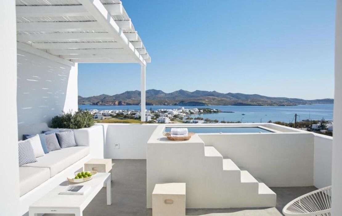 Milos Breeze Boutique Hotel