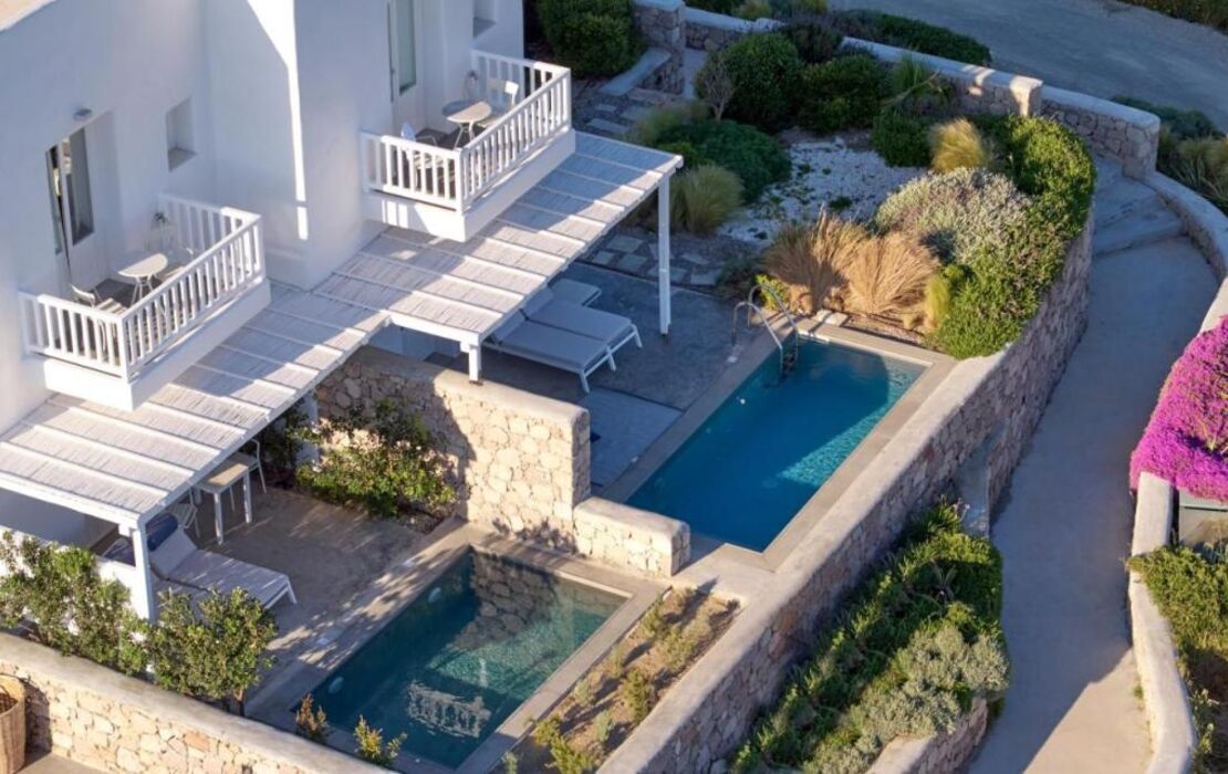 Milos Breeze Boutique Hotel