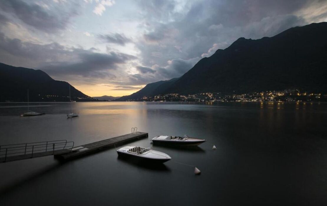 Villa Làrio Lake Como