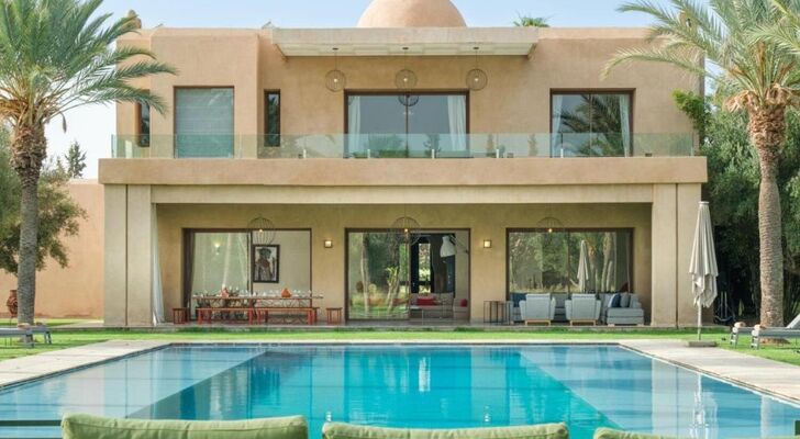 Adnaa - Modern Villa with 2 pools, sauna, hammam, tennis court & home cinema