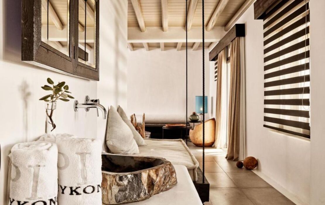 Myconian Utopia Relais & Chateaux