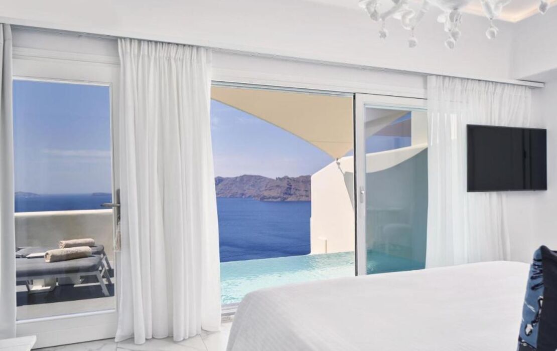 Canaves Oia Suites - Small Luxury Hotels of the World