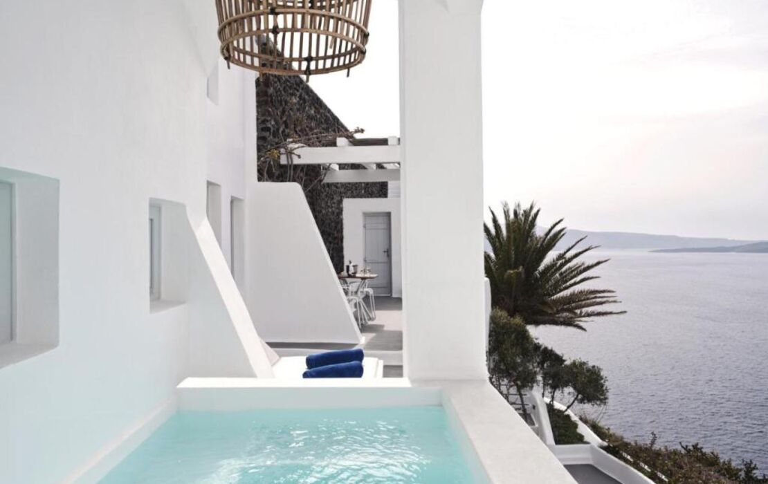 Katikies Santorini - The Leading Hotels Of The World