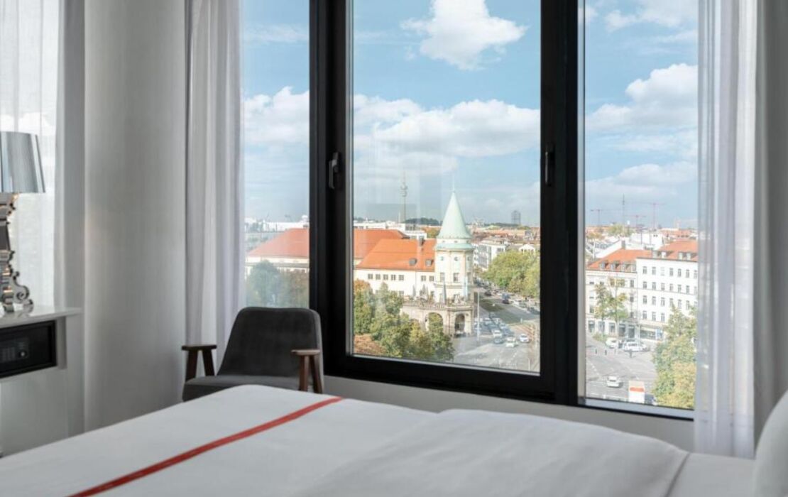 Ruby Lilly Hotel Munich