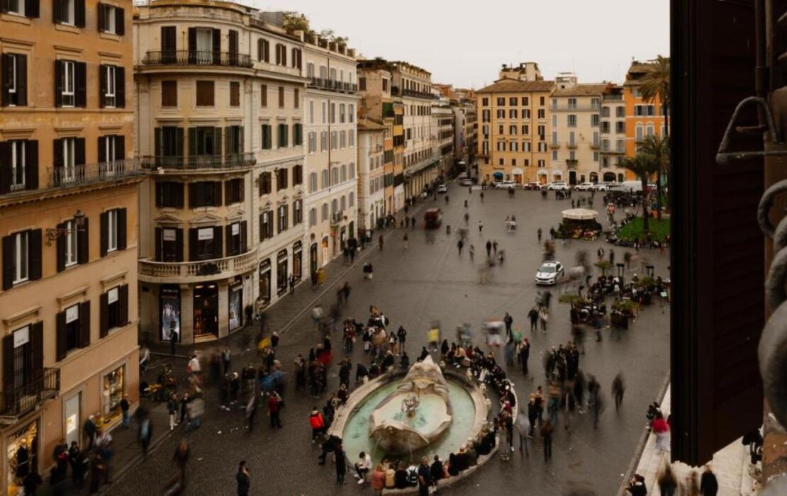 Piazza di Spagna 9