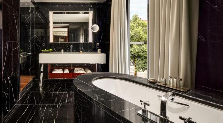 Bvlgari Hotel London