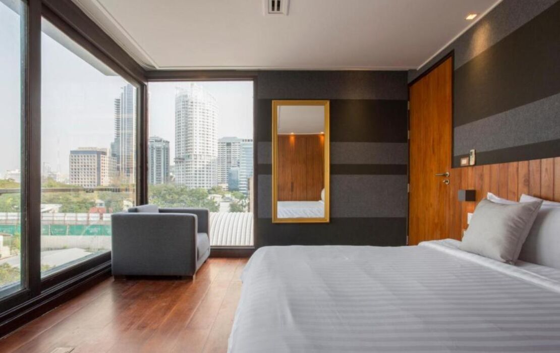 LUXX Langsuan Hotel - SHA Plus