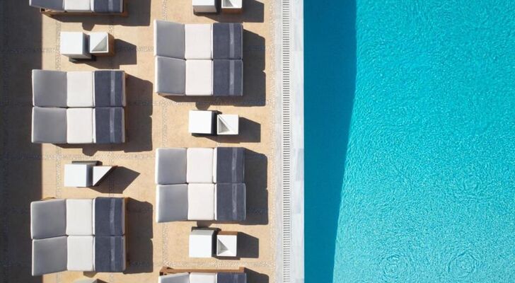 Bill & Coo Mykonos -The Leading Hotels of the World