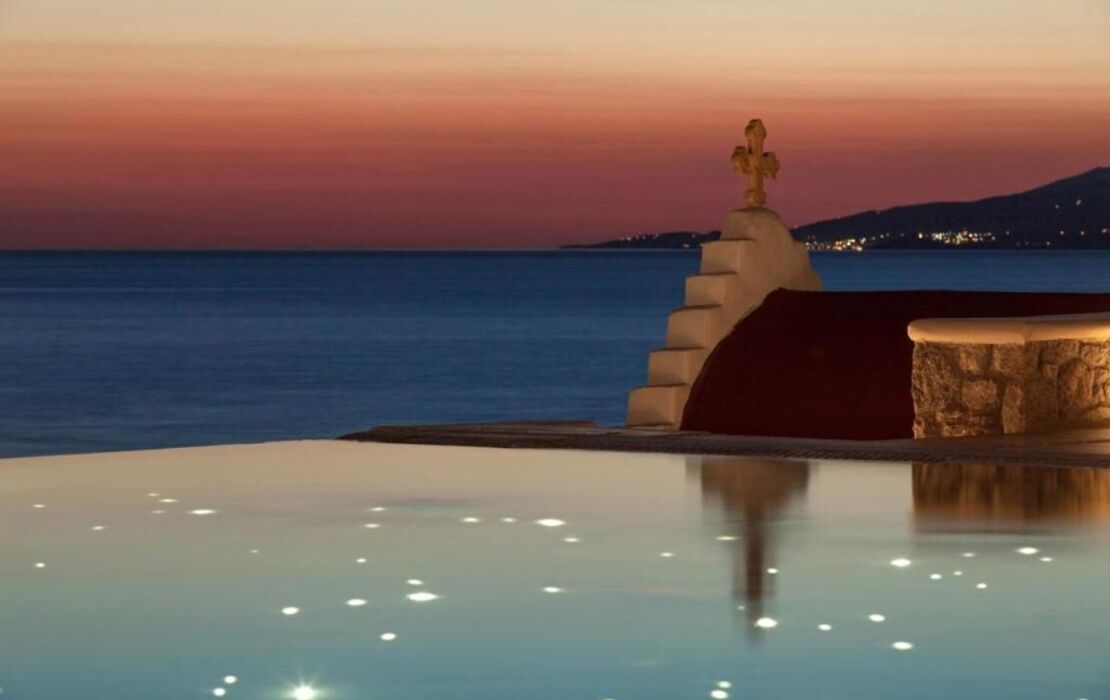 Bill & Coo Mykonos -The Leading Hotels of the World