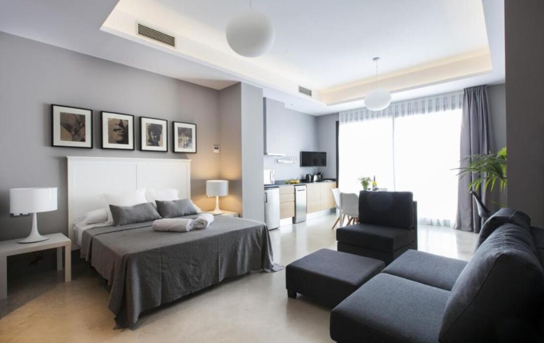 Kare No Apartments by Sitges Group