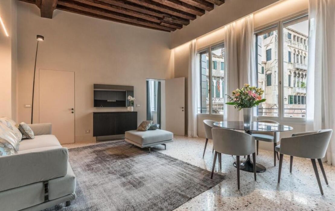 Palazzo Morosini Degli Spezieri - Lifestyle Apartments