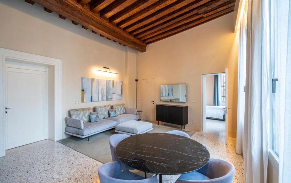 Palazzo Morosini Degli Spezieri - Lifestyle Apartments