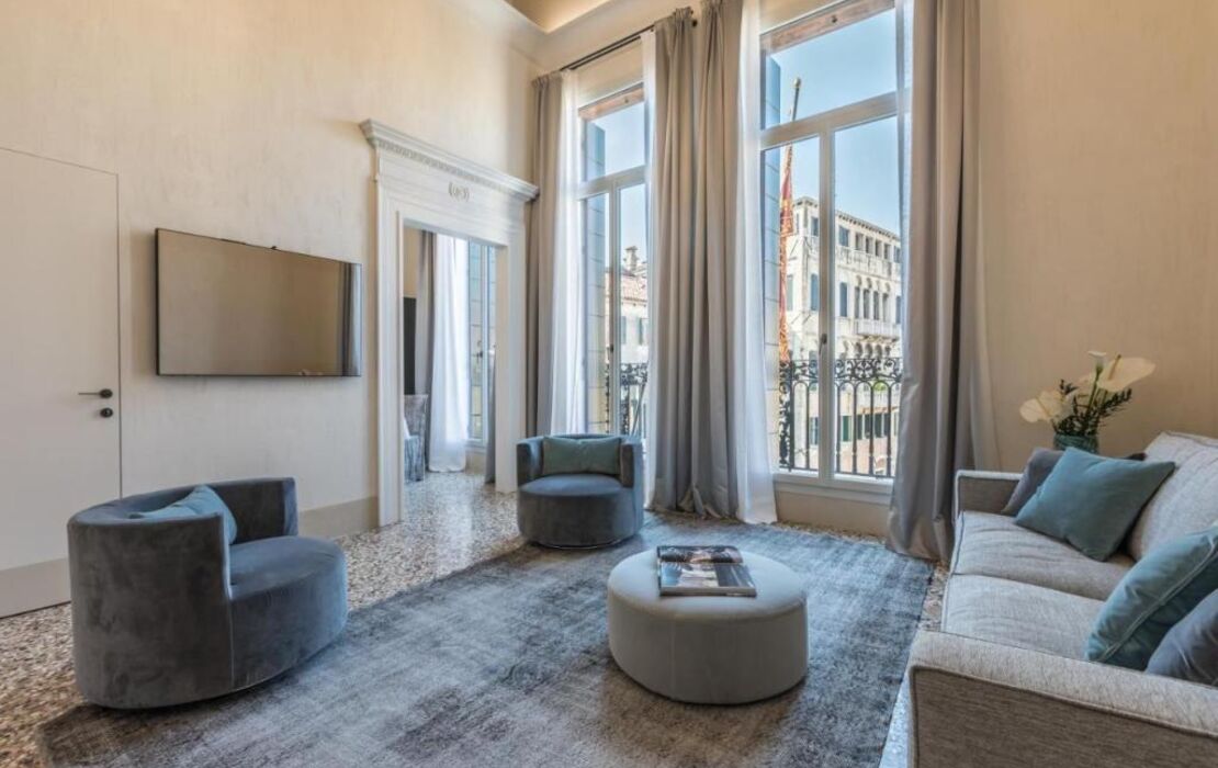 Palazzo Morosini Degli Spezieri - Lifestyle Apartments