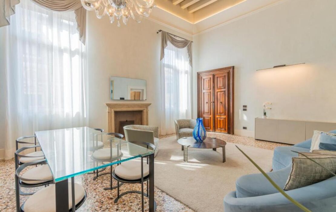 Palazzo Morosini Degli Spezieri - Lifestyle Apartments