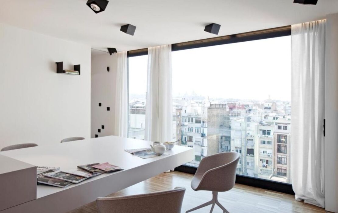 DestinationBCN Urgell Apartment